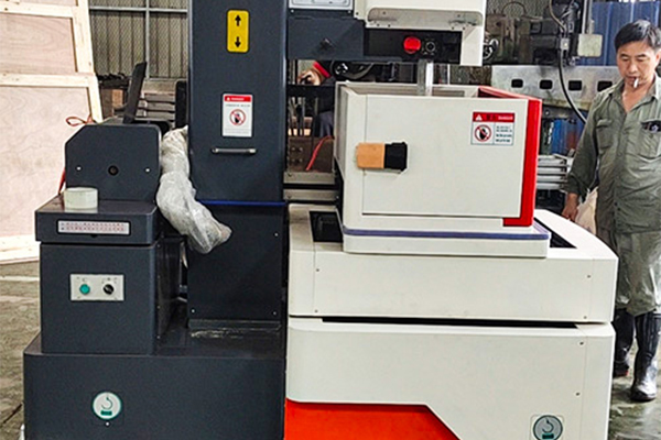 Jiangsu Chuangwei CNC WOINTOW Co., Ltd.